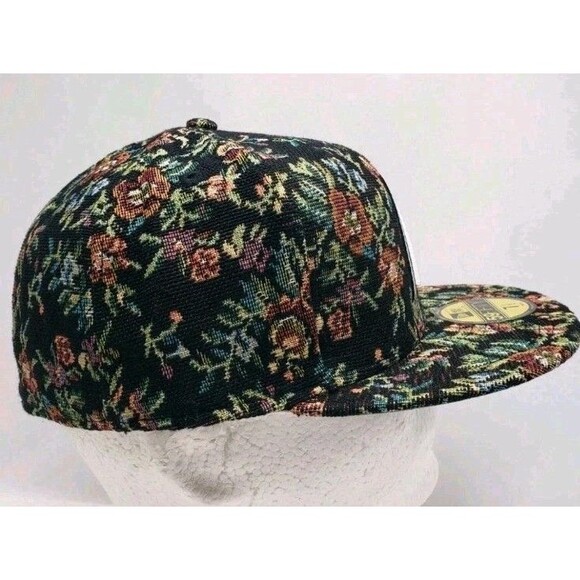 Kith Exclusive New Era X Astros Floral Tapestry Waldorf Fitted Hat Rare 7 3/8 - Picture 2 of 6
